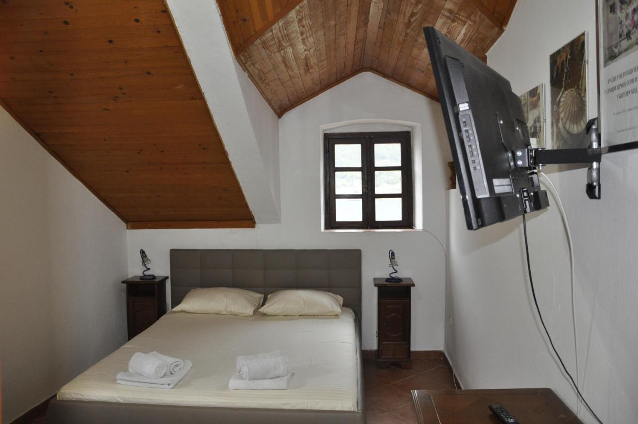 Apartments Vujosevic コトル エクステリア 写真