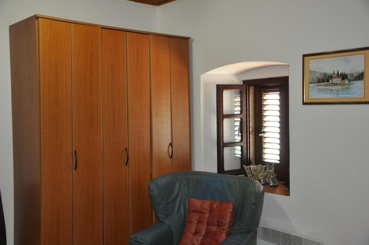 Apartments Vujosevic コトル エクステリア 写真