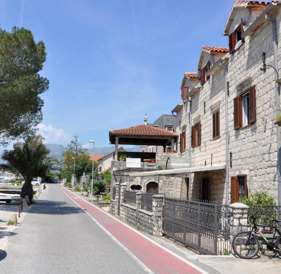 Apartments Vujosevic コトル エクステリア 写真