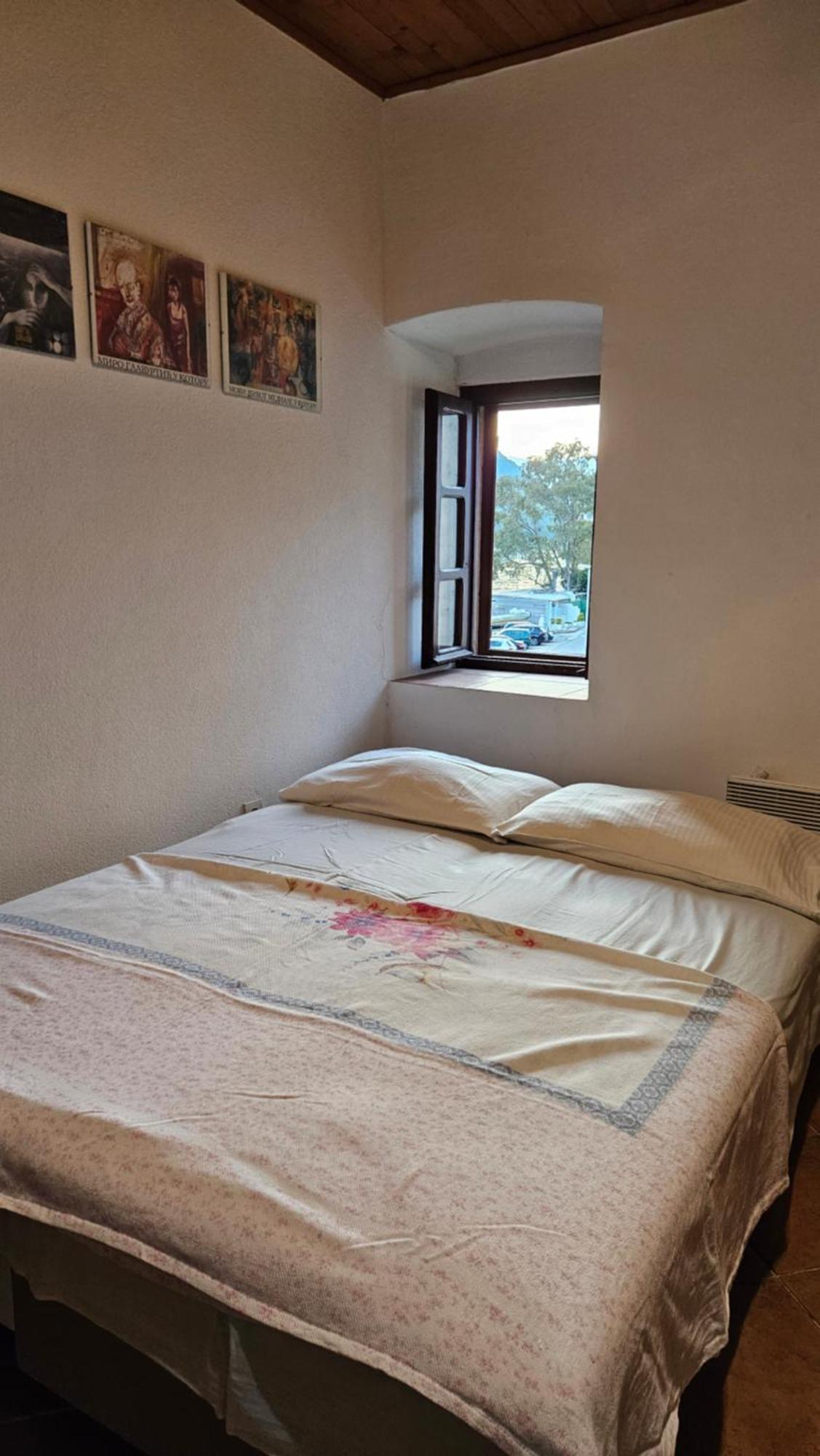 Apartments Vujosevic コトル エクステリア 写真